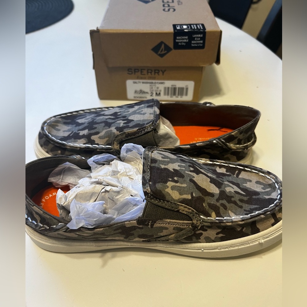 Sperry size 2 Salty washable Camo slip on